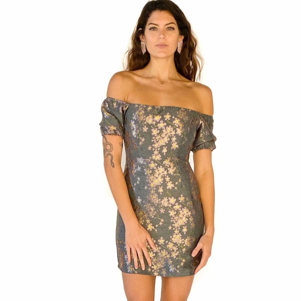 GLAMOROUS | CHARCOAL PURPLE BROCADE